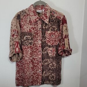 Vintage Chicos 100% Silk Button Up Shirt Size M Red Brown Wearable Art Roll Tab